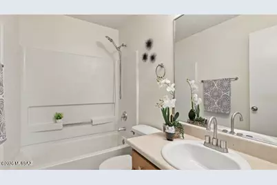 10007 E Arizona Sunset Drive, Tucson, AZ 85747 - Photo 17