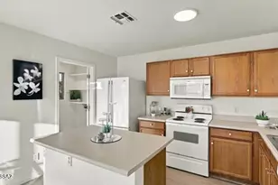 10007 E Arizona Sunset Dr, Tucson, AZ 85747 - Photo 13