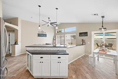 8604 N Cantora Way, Tucson, AZ 85743 - Photo 5