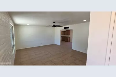 7321 E Tamara Drive, Tucson, AZ 85730 - Photo 3
