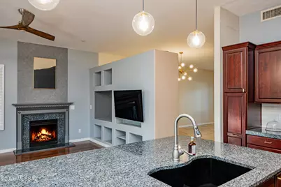 241 W Carlynn Cliff Place, Oro Valley, AZ 85755 - Photo 13