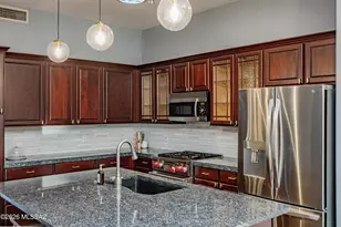 241 W Carlynn Cliff Pl, Oro Valley, AZ 85755 - Photo 11
