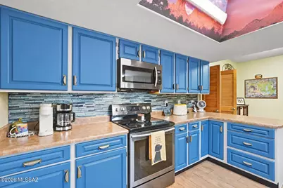 1830 W Camino Urbano, Green Valley, AZ 85622 - Photo 13