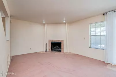 8449 E Agape Drive, Tucson, AZ 85715 - Photo 7
