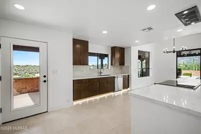 4061 N VÃ­a Bronzino, Tucson, AZ 85750 - Photo 11