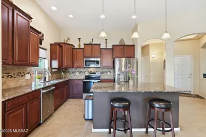 8810 W Irongate Road, Marana, AZ 85653 - Photo 11