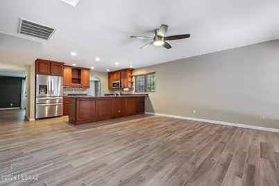 8726 E 28th Street, Tucson, AZ 85710 - Photo 15