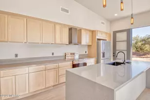 7130 N Featherstone Trail, Tucson, AZ 85743 - Photo 7
