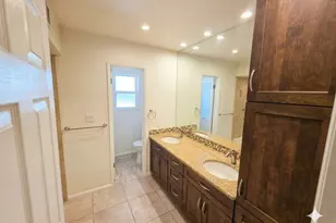 5725 E 8th St, Tucson, AZ 85711 - Photo 13