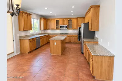 768 W Calle La Bolita, Sahuarita, AZ 85629 - Photo 7