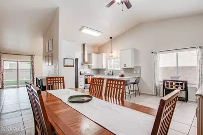 8064 S High Canyon Drive, Tucson, AZ 85747 - Photo 5