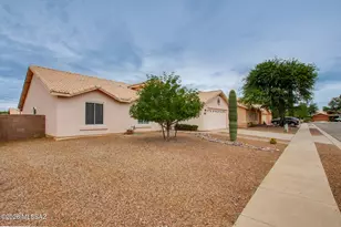 8064 S High Canyon Dr, Tucson, AZ 85747 - Photo 21