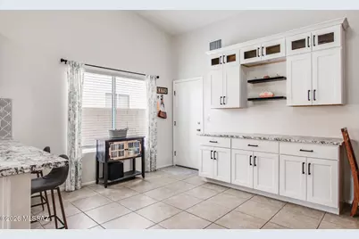 8064 S High Canyon Drive, Tucson, AZ 85747 - Photo 3