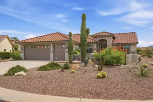 976 N Night Heron Dr, Green Valley, AZ 85614 - Photo 3