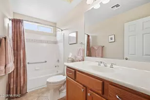 976 N Night Heron Dr, Green Valley, AZ 85614 - Photo 33