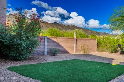 5790 N Loft Lane, Tucson, AZ 85718 - Photo 17