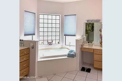 250 W Calle Lecho, Green Valley, AZ 85622 - Photo 29