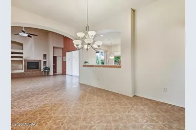 10414 E Jarod James Place, Tucson, AZ 85747 - Photo 3