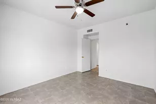 5497 S Wembly Rd, Tucson, AZ 85746 - Photo 21
