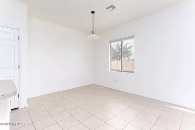 13004 N Lea Maw Drive, Marana, AZ 85653 - Photo 11