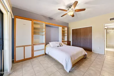 1618 W Calle Hacienda, Green Valley, AZ 85622 - Photo 37
