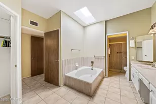 1618 W Calle Hacienda, Green Valley, AZ 85622 - Photo 31