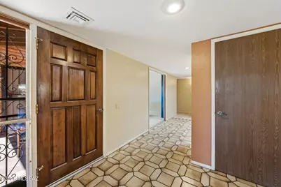 1618 W Calle Hacienda, Green Valley, AZ 85622 - Photo 15