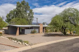 7011 E Rosewood St, Tucson, AZ 85710 - Photo 1