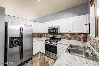 10243 E Desert Skyline Way, Tucson, AZ 85747 - Photo 3