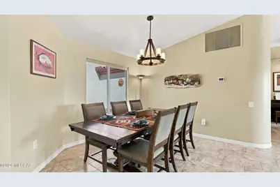 903 W Belltower Drive, Green Valley, AZ 85614 - Photo 9