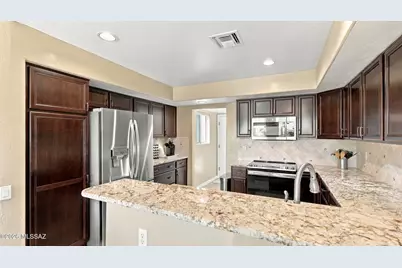 903 W Belltower Drive, Green Valley, AZ 85614 - Photo 15