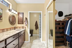 903 W Belltower Dr, Green Valley, AZ 85614 - Photo 27