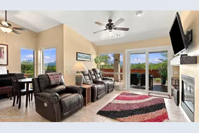 903 W Belltower Drive, Green Valley, AZ 85614 - Photo 11