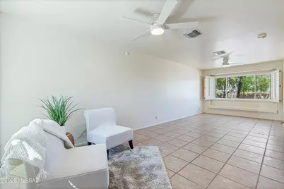 5640 E South Wilshire Drive, Tucson, AZ 85711 - Photo 15