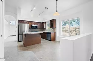376 E Camino Del Abeto, Sahuarita, AZ 85629 - Photo 9