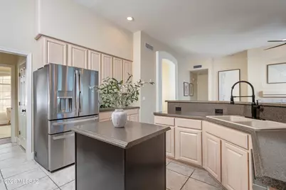 855 S Deer Meadow Loop, Tucson, AZ 85745 - Photo 13