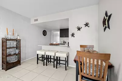 255 N Paseo De Los Conquistadores, Green Valley, AZ 85614 - Photo 13