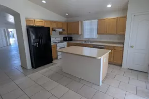 2854 W Simplicity Dr, Tucson, AZ 85741 - Photo 13