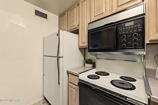 974 N Camino Las Solanas, Tucson, AZ 85710 - Photo 13