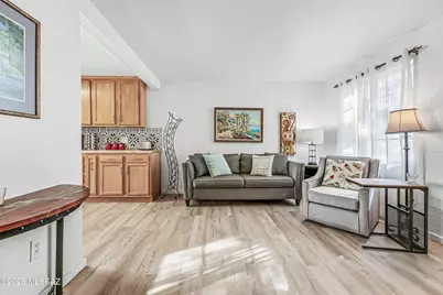431 S La Canada Drive #D, Green Valley, AZ 85614 - Photo 9