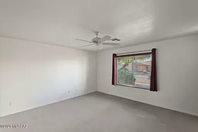 10131 E Hummingbird Meadow Way, Tucson, AZ 85747 - Photo 39