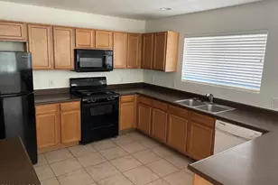 1595 W Beantree Ln, Tucson, AZ 85713 - Photo 5
