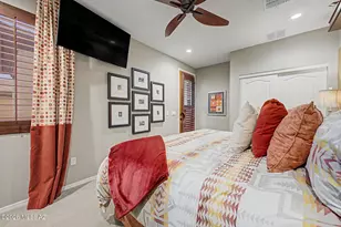 887 W Calle Artistica, Green Valley, AZ 85614 - Photo 35