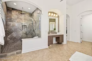 5747 W Silent Wash Pl, Marana, AZ 85658 - Photo 31
