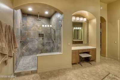 5747 W Silent Wash Place, Marana, AZ 85658 - Photo 9