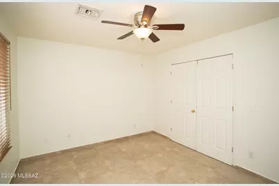 5252 S Via Laguna Blanca, Tucson, AZ 85706 - Photo 9