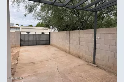 7136 E 38th Street, Tucson, AZ 85730 - Photo 17