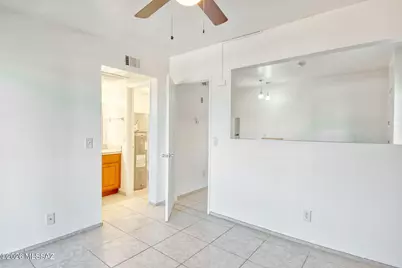 1810 E Blacklidge Drive #219, Tucson, AZ 85719 - Photo 9