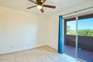 1810 E Blacklidge Dr, Tucson, AZ 85719 - Photo 7