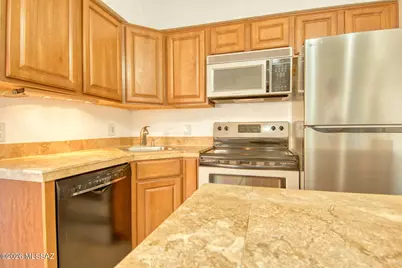 1810 E Blacklidge Drive #219, Tucson, AZ 85719 - Photo 5